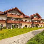 Alpenlodge Gruenten By Interhome Апартаменты *